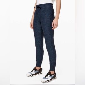 Size 4 Lululemon ready to rulu jogger